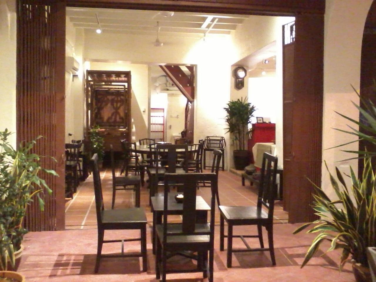 Red Inn Court George Town Exterior photo
